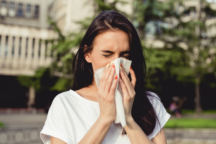 Clearing the Air: How Upper Cervical Chiropractic Helps with Allergies