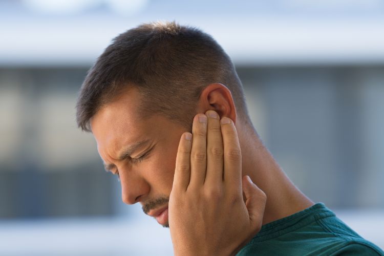 Benefits of Upper Cervical Chiropractic Care for Tinnitus Sufferers